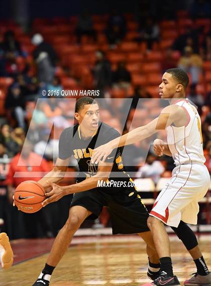 Thumbnail 1 in North Lawndale vs. Joliet West (Chicago Elite Classic) photogallery.