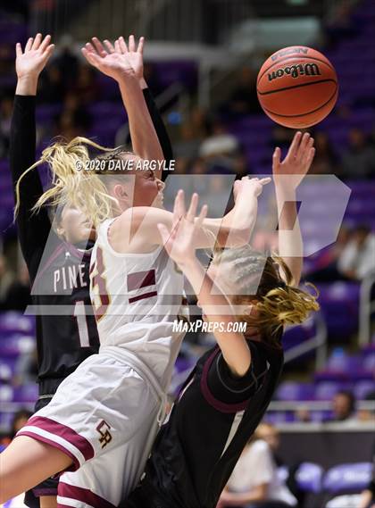Thumbnail 2 in Pine View vs. Cedar (UHSAA 4A Final) photogallery.