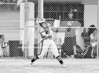 Thumbnail 2 in Illini Bluffs vs. Havana (IHSA 1A Sectional) photogallery.