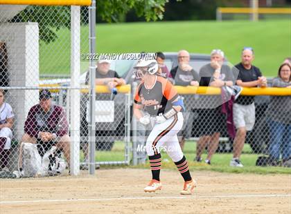Thumbnail 3 in Illini Bluffs vs. Havana (IHSA 1A Sectional) photogallery.