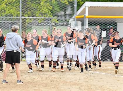 Thumbnail 3 in Illini Bluffs vs. Havana (IHSA 1A Sectional) photogallery.