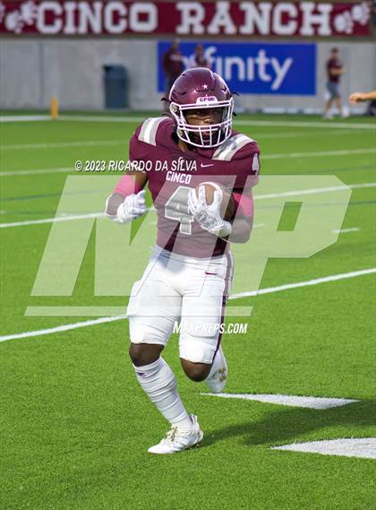 Thumbnail 1 in Cinco Ranch vs Klein Oak photogallery.