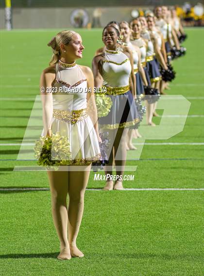Thumbnail 3 in Cinco Ranch vs Klein Oak photogallery.