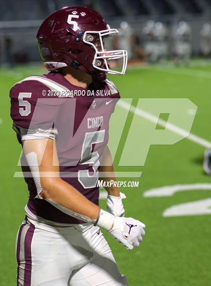 Thumbnail 3 in Cinco Ranch vs Klein Oak photogallery.