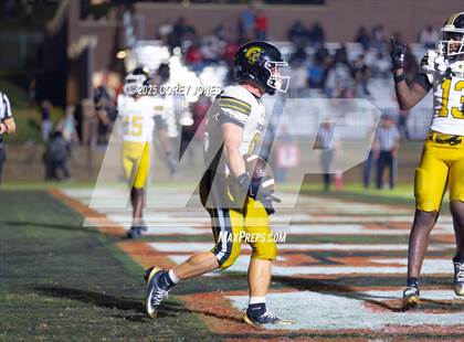 Thumbnail 2 in Carrollton vs Gainesville (MaxPreps Game of the Week) photogallery.