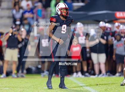 Thumbnail 2 in Carrollton vs Gainesville (MaxPreps Game of the Week) photogallery.