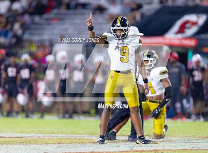 Thumbnail 1 in Carrollton vs Gainesville (MaxPreps Game of the Week) photogallery.