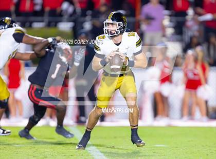 Thumbnail 2 in Carrollton vs Gainesville (MaxPreps Game of the Week) photogallery.