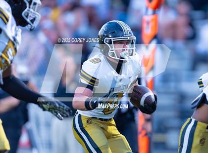 Thumbnail 1 in Carrollton vs Gainesville (MaxPreps Game of the Week) photogallery.