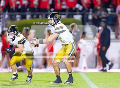 Thumbnail 3 in Carrollton vs Gainesville (MaxPreps Game of the Week) photogallery.
