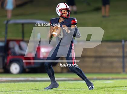 Thumbnail 3 in Carrollton vs Gainesville (MaxPreps Game of the Week) photogallery.
