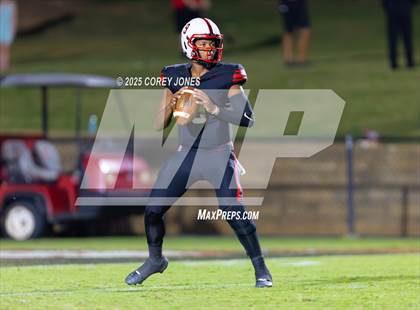 Thumbnail 2 in Carrollton vs Gainesville (MaxPreps Game of the Week) photogallery.