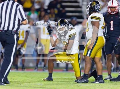 Thumbnail 1 in Carrollton vs Gainesville (MaxPreps Game of the Week) photogallery.
