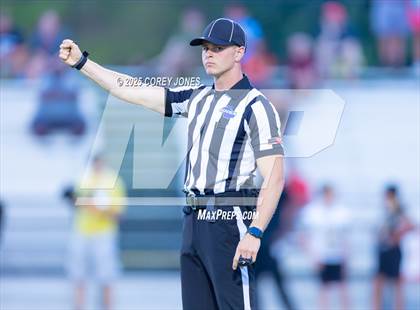 Thumbnail 2 in Carrollton vs Gainesville (MaxPreps Game of the Week) photogallery.