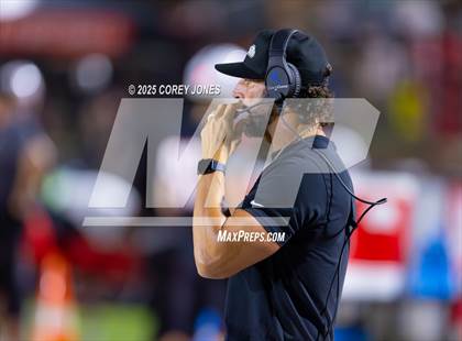 Thumbnail 2 in Carrollton vs Gainesville (MaxPreps Game of the Week) photogallery.