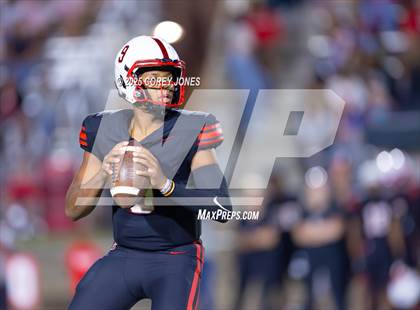 Thumbnail 1 in Carrollton vs Gainesville (MaxPreps Game of the Week) photogallery.
