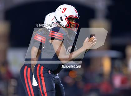 Thumbnail 3 in Carrollton vs Gainesville (MaxPreps Game of the Week) photogallery.
