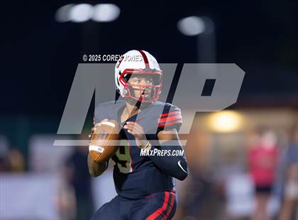Thumbnail 1 in Carrollton vs Gainesville (MaxPreps Game of the Week) photogallery.