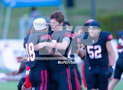 Thumbnail 2 in Carrollton vs Gainesville (MaxPreps Game of the Week) photogallery.