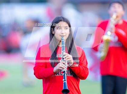 Thumbnail 2 in Carrollton vs Gainesville (MaxPreps Game of the Week) photogallery.