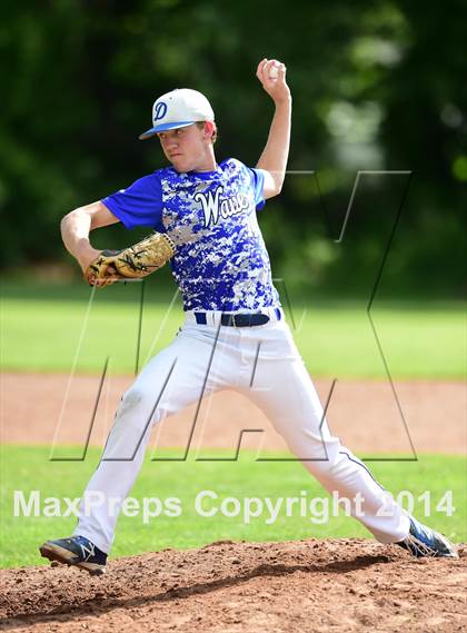 Thumbnail 2 in Darien @ Jonathan Law (CIAC Class L Quarterfinal) photogallery.