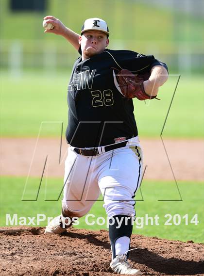 Thumbnail 3 in Darien @ Jonathan Law (CIAC Class L Quarterfinal) photogallery.