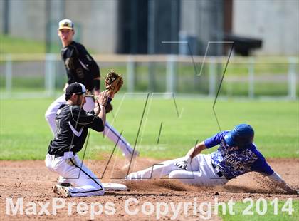 Thumbnail 3 in Darien @ Jonathan Law (CIAC Class L Quarterfinal) photogallery.
