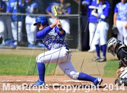 Thumbnail 3 in Darien @ Jonathan Law (CIAC Class L Quarterfinal) photogallery.