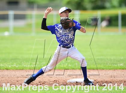 Thumbnail 3 in Darien @ Jonathan Law (CIAC Class L Quarterfinal) photogallery.