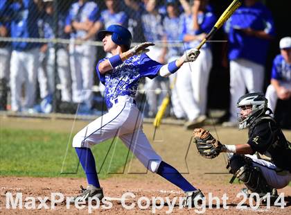 Thumbnail 2 in Darien @ Jonathan Law (CIAC Class L Quarterfinal) photogallery.