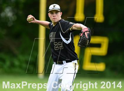 Thumbnail 2 in Darien @ Jonathan Law (CIAC Class L Quarterfinal) photogallery.