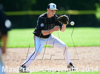 Thumbnail 3 in Darien @ Jonathan Law (CIAC Class L Quarterfinal) photogallery.