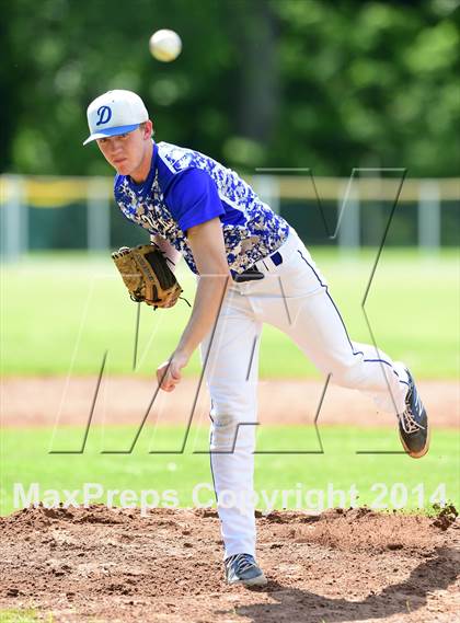 Thumbnail 1 in Darien @ Jonathan Law (CIAC Class L Quarterfinal) photogallery.