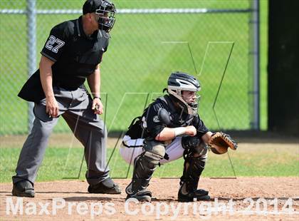 Thumbnail 3 in Darien @ Jonathan Law (CIAC Class L Quarterfinal) photogallery.