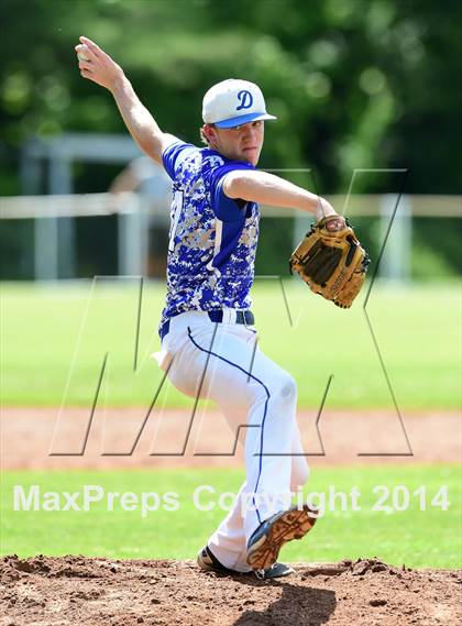 Thumbnail 3 in Darien @ Jonathan Law (CIAC Class L Quarterfinal) photogallery.