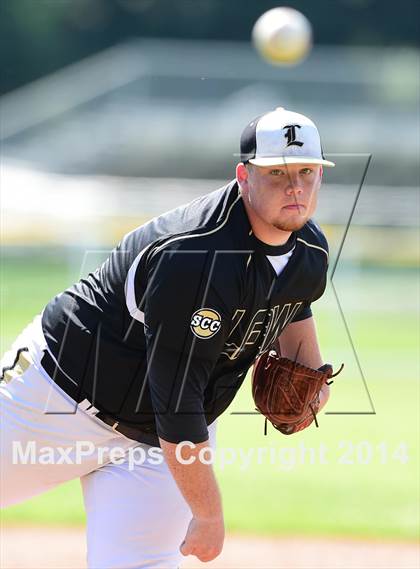 Thumbnail 3 in Darien @ Jonathan Law (CIAC Class L Quarterfinal) photogallery.