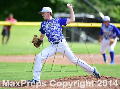 Thumbnail 2 in Darien @ Jonathan Law (CIAC Class L Quarterfinal) photogallery.