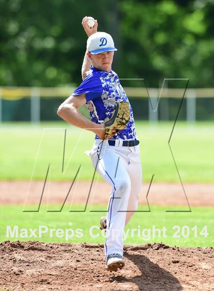 Thumbnail 3 in Darien @ Jonathan Law (CIAC Class L Quarterfinal) photogallery.