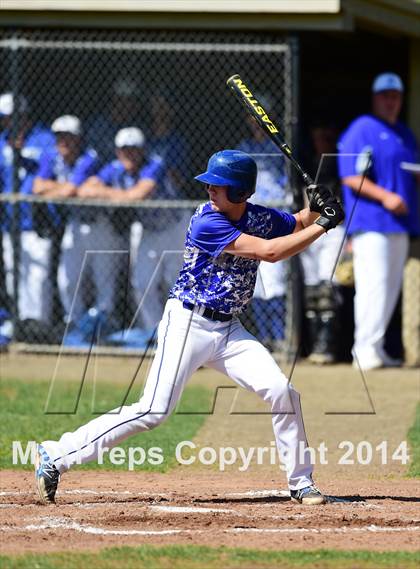 Thumbnail 2 in Darien @ Jonathan Law (CIAC Class L Quarterfinal) photogallery.
