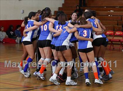 Thumbnail 3 in University @ Taft (CIF LACS Playoffs) photogallery.