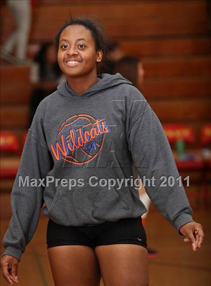 Thumbnail 3 in University @ Taft (CIF LACS Playoffs) photogallery.