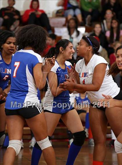 Thumbnail 3 in University @ Taft (CIF LACS Playoffs) photogallery.