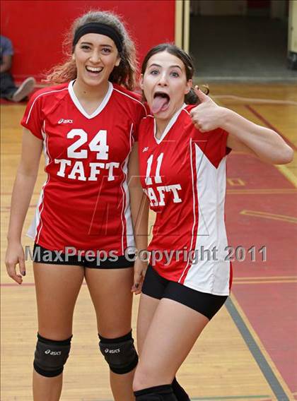 Thumbnail 3 in University @ Taft (CIF LACS Playoffs) photogallery.