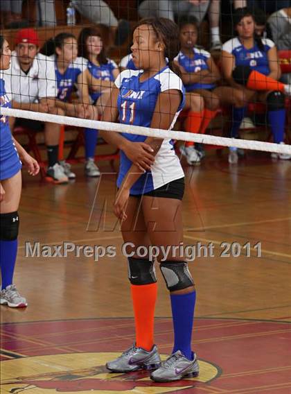 Thumbnail 3 in University @ Taft (CIF LACS Playoffs) photogallery.