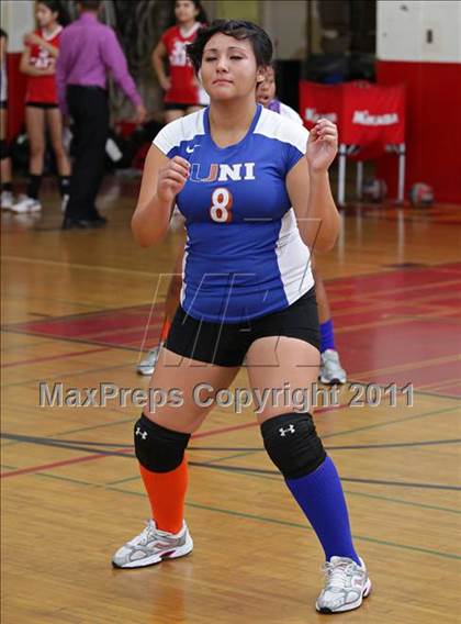 Thumbnail 2 in University @ Taft (CIF LACS Playoffs) photogallery.