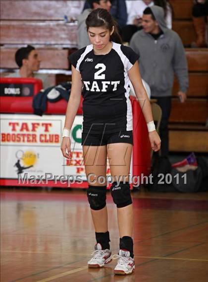 Thumbnail 3 in University @ Taft (CIF LACS Playoffs) photogallery.