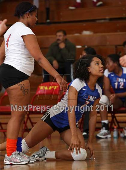 Thumbnail 1 in University @ Taft (CIF LACS Playoffs) photogallery.