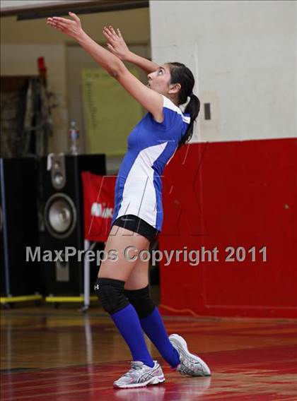 Thumbnail 1 in University @ Taft (CIF LACS Playoffs) photogallery.