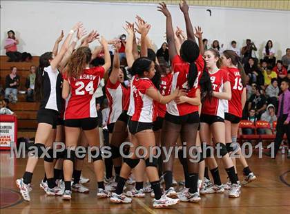 Thumbnail 2 in University @ Taft (CIF LACS Playoffs) photogallery.