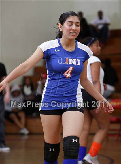 Thumbnail 3 in University @ Taft (CIF LACS Playoffs) photogallery.